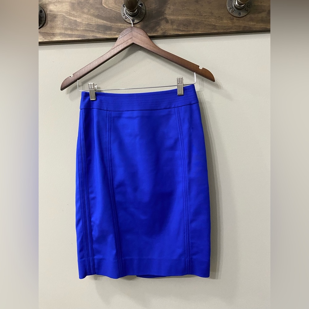 White House Black Market Blue Pencil Skirt. Women’s size 0- NWT - Picture 2 of 16